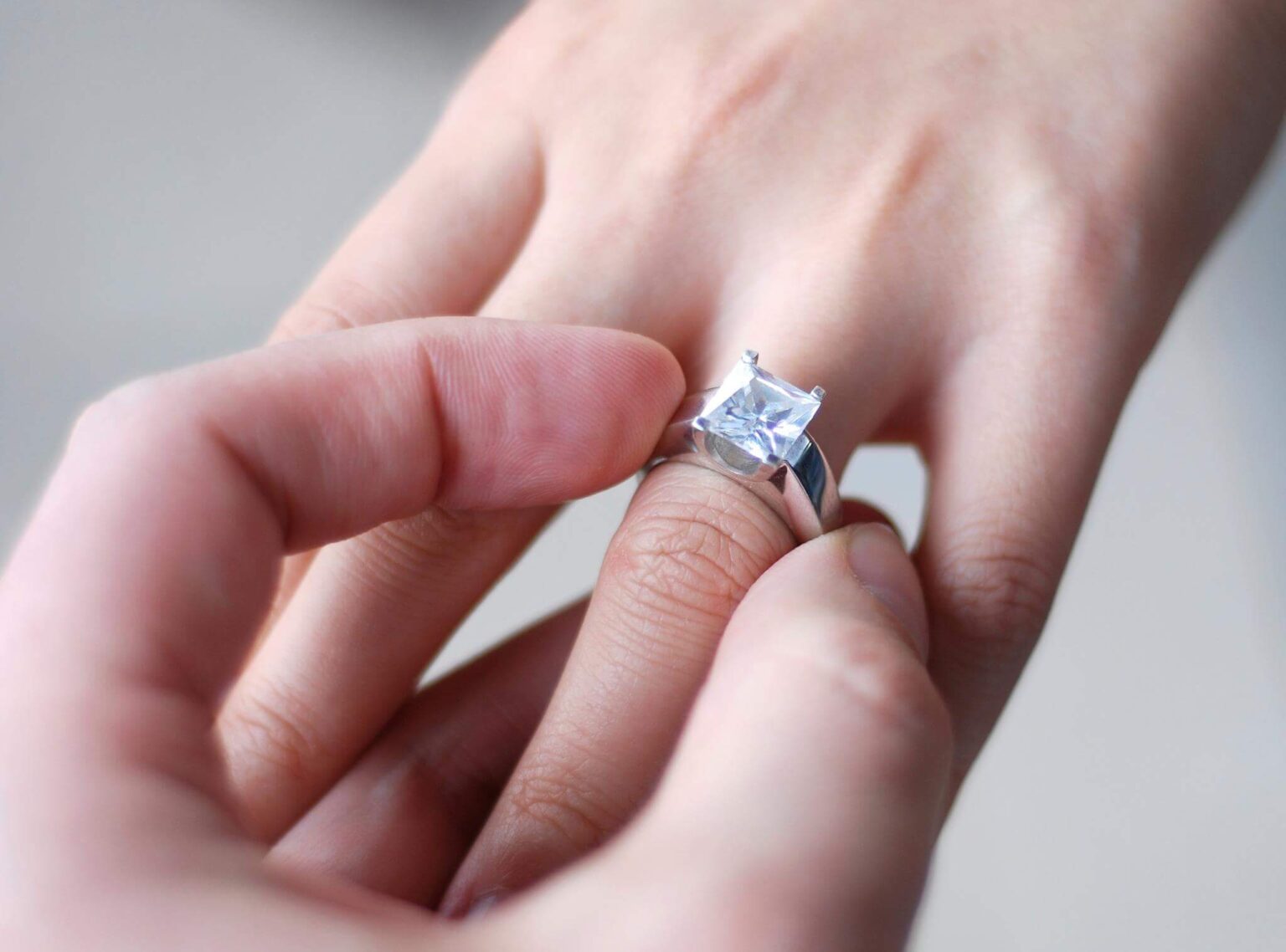 From Penny Dreadfuls to Proposals: Birmingham Jewellers Exploring the City’s Literary Connection to Love